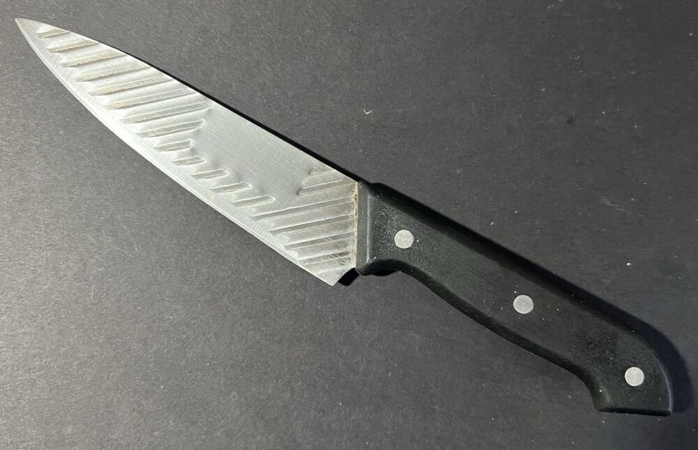 Gold Coast 5 3/4" Fluted Knife